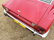 Aston Martin V8 24
