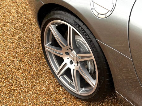 Mercedes-Benz SLS SLS AMG 38