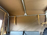 Land Rover Series II A 68