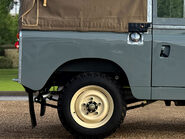Land Rover Series II A 12