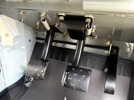 Land Rover Series II A 60