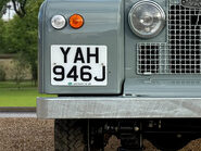 Land Rover Series II A 15