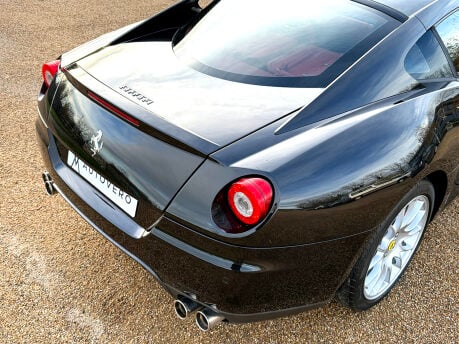 Ferrari 599 GTB FIORANO F1 24