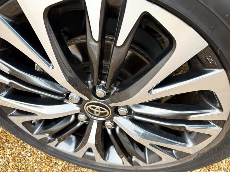 Toyota Yaris Cross EXCEL 39