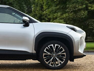 Toyota Yaris Cross EXCEL 13