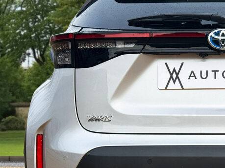 Toyota Yaris Cross EXCEL 24