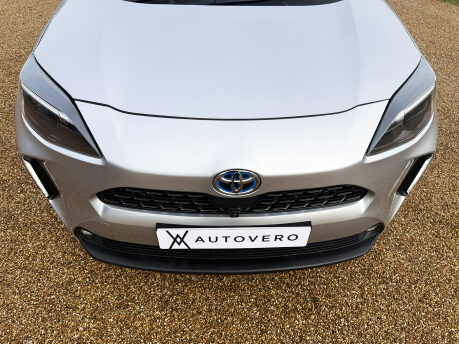 Toyota Yaris Cross EXCEL 34