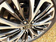 Toyota Yaris Cross EXCEL 40