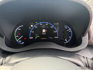 Toyota Yaris Cross EXCEL 51