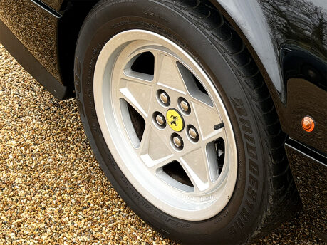 Ferrari 328 GTS 35