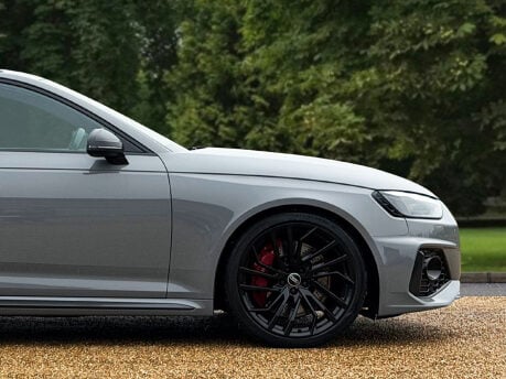 Audi A4 RS 4 TFSI QUATTRO CARBON BLACK 13