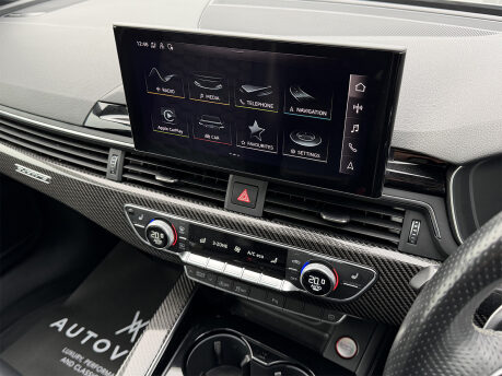 Audi A4 RS 4 TFSI QUATTRO CARBON BLACK 80