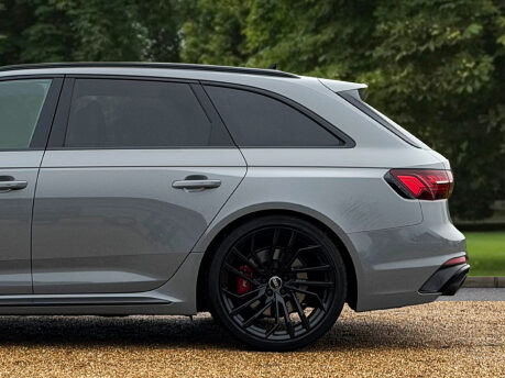 Audi A4 RS 4 TFSI QUATTRO CARBON BLACK 11