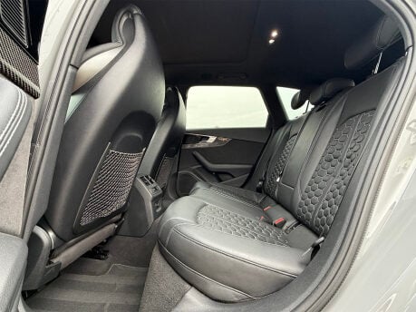 Audi A4 RS 4 TFSI QUATTRO CARBON BLACK 61