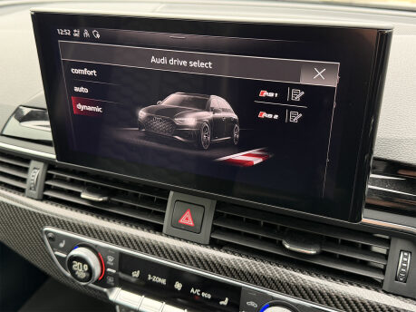 Audi A4 RS 4 TFSI QUATTRO CARBON BLACK 87