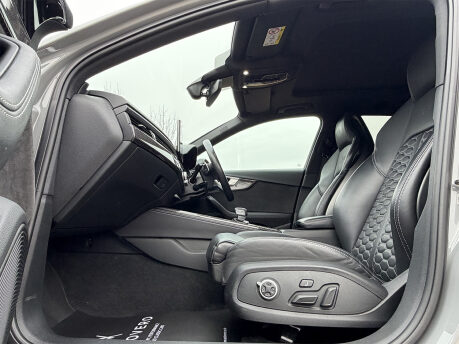 Audi A4 RS 4 TFSI QUATTRO CARBON BLACK 49
