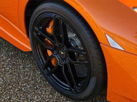 Lamborghini Murcielago LP760-4 SV 41