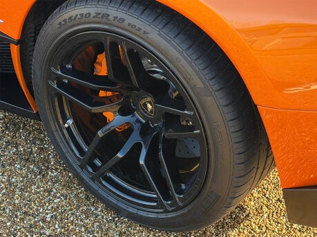 Lamborghini Murcielago LP760-4 SV 42