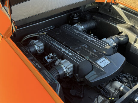 Lamborghini Murcielago LP760-4 SV 82