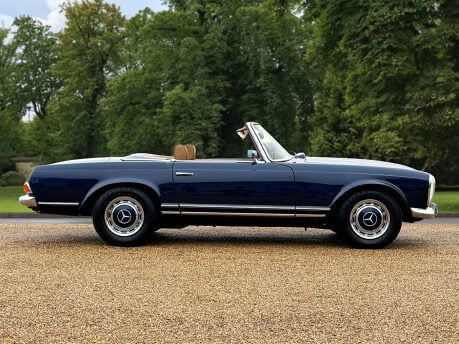 Mercedes-Benz SL Series 280 SL 4