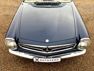 Mercedes-Benz SL Series 280 SL 26