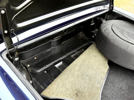 Mercedes-Benz SL Series 280 SL 75