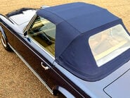 Mercedes-Benz SL Series 280 SL 40