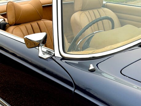 Mercedes-Benz SL Series 280 SL 36