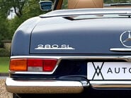 Mercedes-Benz SL Series 280 SL 21