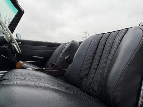 Mercedes-Benz SL Series 230SL Pagoda 49