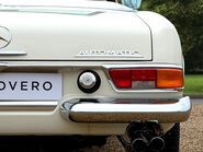 Mercedes-Benz SL Series 230SL Pagoda 18