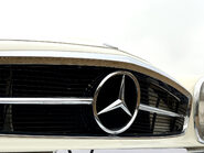Mercedes-Benz SL Series 230SL Pagoda 28