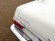 Mercedes-Benz SL Series 230SL Pagoda 29