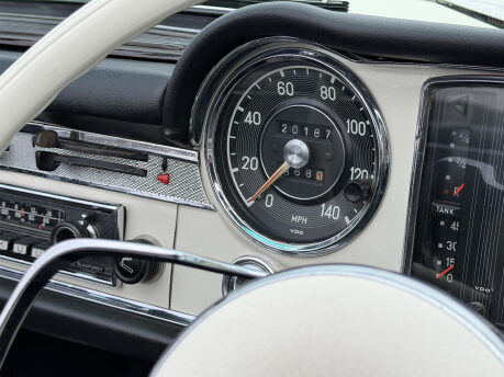 Mercedes-Benz SL Series 230SL Pagoda 55