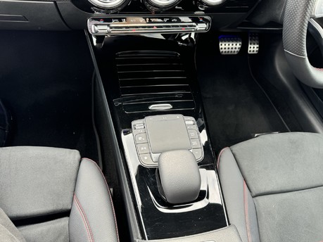 Mercedes-Benz A Class A250e AMG Line Premium Plus Auto Petrol Hybrid PAN ROOF/MEMORY SEATS/SATNAV 14