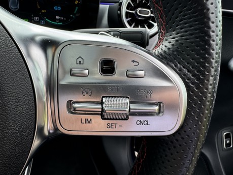Mercedes-Benz A Class A250e AMG Line Premium Plus Auto Petrol Hybrid PAN ROOF/MEMORY SEATS/SATNAV 19