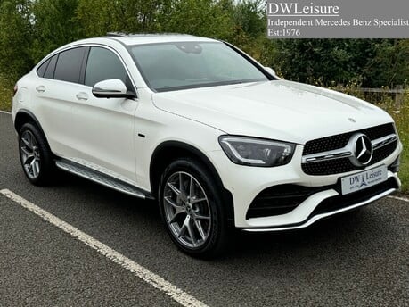 Mercedes-Benz GLC GLC 300e 4M AMG Line Premium Plus Petrol Hybrid Coupe SUNROOF/MEMORY SEATS 4