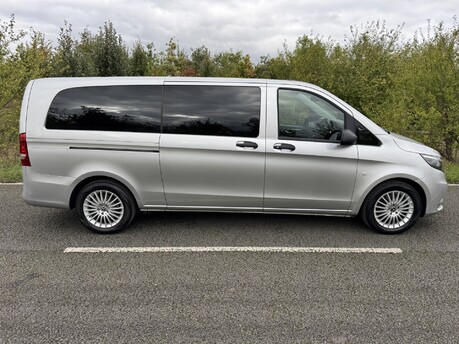 Mercedes-Benz Vito 119 CDI BlueTec Tourer Select L3 Auto Diesel EXTRA LONG/9 SEATER/PARKTRONIC 5