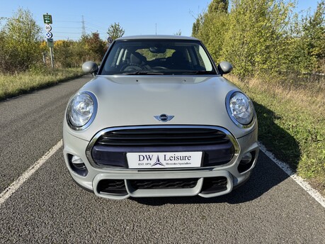 Mini Hatch Cooper 1.5 Auto Petrol JOHN COOPER WORKS SPORT PACK/REVERSE CAMERA 20