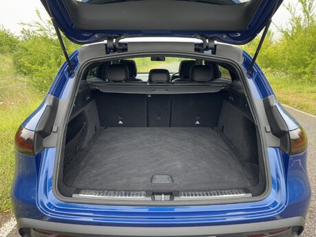 Mercedes-Benz EQC EQC 400 4M AMG Line Premium Plus Electric 80KWH Auto SUNROOF/360 CAM/VAT Q 30