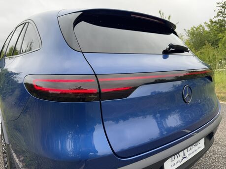 Mercedes-Benz EQC EQC 400 4M AMG Line Premium Plus Electric 80KWH Auto SUNROOF/360 CAM/VAT Q 38