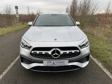 Mercedes-Benz GLA Class GLA 250e Exclusive Edition Auto Petrol Hybrid 15KWH PARKTRONIC/VAT Q 25