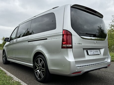 Mercedes-Benz V Class V220 D AMG Line EX-LWB Auto Diesel 8 SEATER/360 CAM/SAT NAV 35