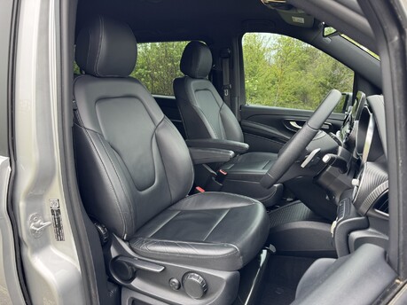 Mercedes-Benz V Class V220 D AMG Line EX-LWB Auto Diesel 8 SEATER/360 CAM/SAT NAV 3