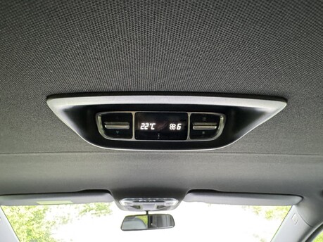Mercedes-Benz V Class V220 D AMG Line EX-LWB Auto Diesel 8 SEATER/360 CAM/SAT NAV 27