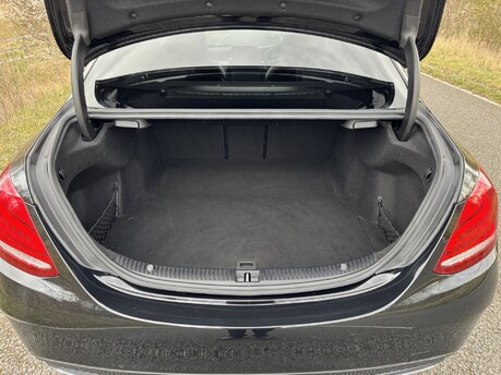 Mercedes-Benz C Class C300 BlueTec Hybrid AMG Line Premium Plus Auto Diesel Hybrid PAN ROOF/NAV 27