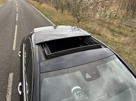 Mercedes-Benz C Class C300 BlueTec Hybrid AMG Line Premium Plus Auto Diesel Hybrid PAN ROOF/NAV 33
