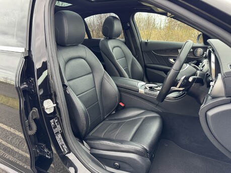 Mercedes-Benz C Class C300 BlueTec Hybrid AMG Line Premium Plus Auto Diesel Hybrid PAN ROOF/NAV 3