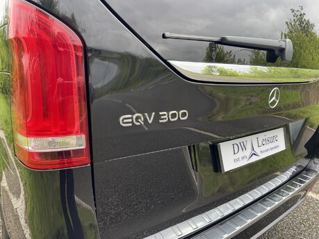 Mercedes-Benz Eqv EQV 300 Sport Premium Auto Electric 7 SEATER/STARLIGHT ROOF/VIP SEATS 40