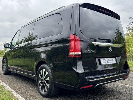 Mercedes-Benz Eqv EQV 300 Sport Premium Auto Electric 7 SEATER/STARLIGHT ROOF/VIP SEATS 37